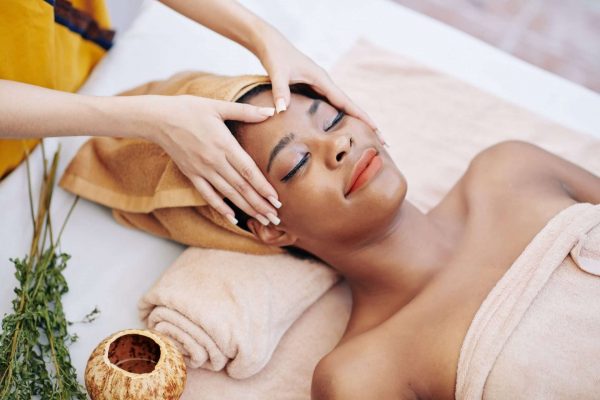 rejuvenating-face-massage-e1613529063942.jpg